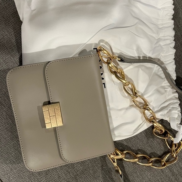 NWT FRAME Le Signature Mini leather crossbody bag - Picture 6 of 7